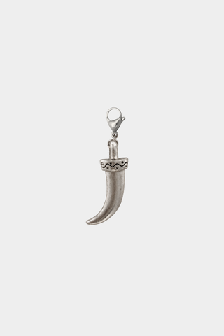 Charm Cuerno Plata M